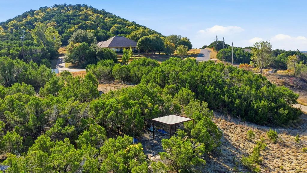 1936 Sterling Road, Granbury