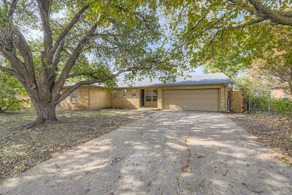5117 Maryanna Way, North Richland Hills