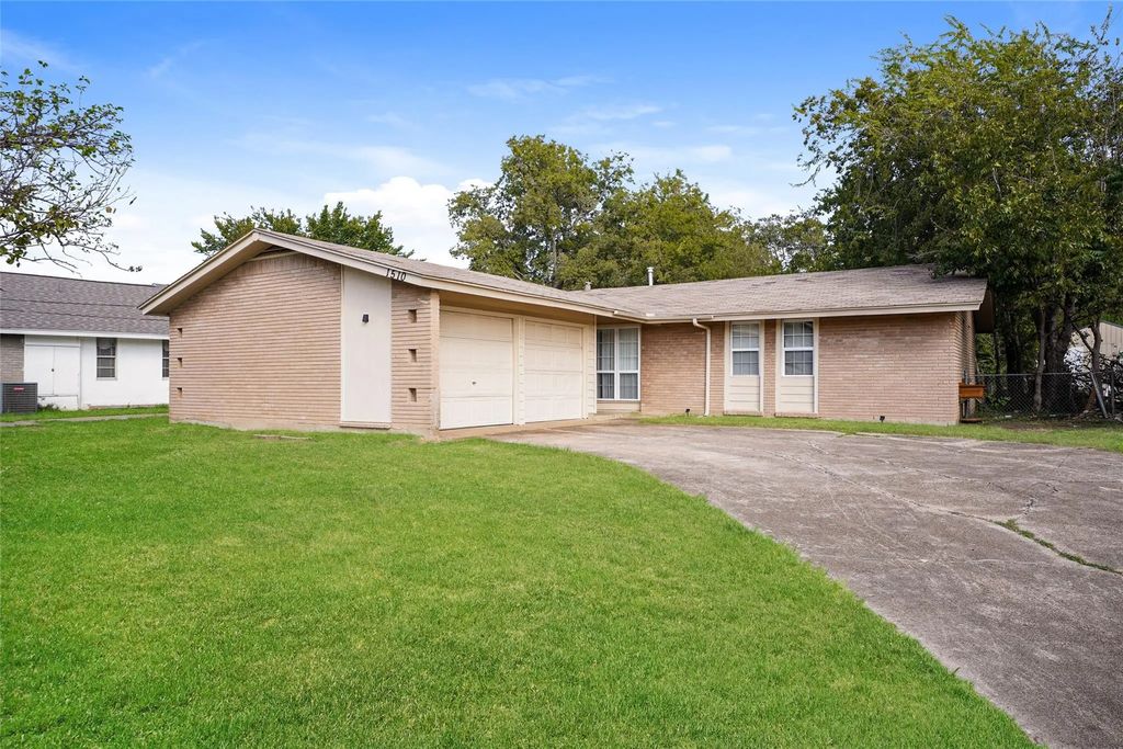 1510 Carlisle Street, Irving