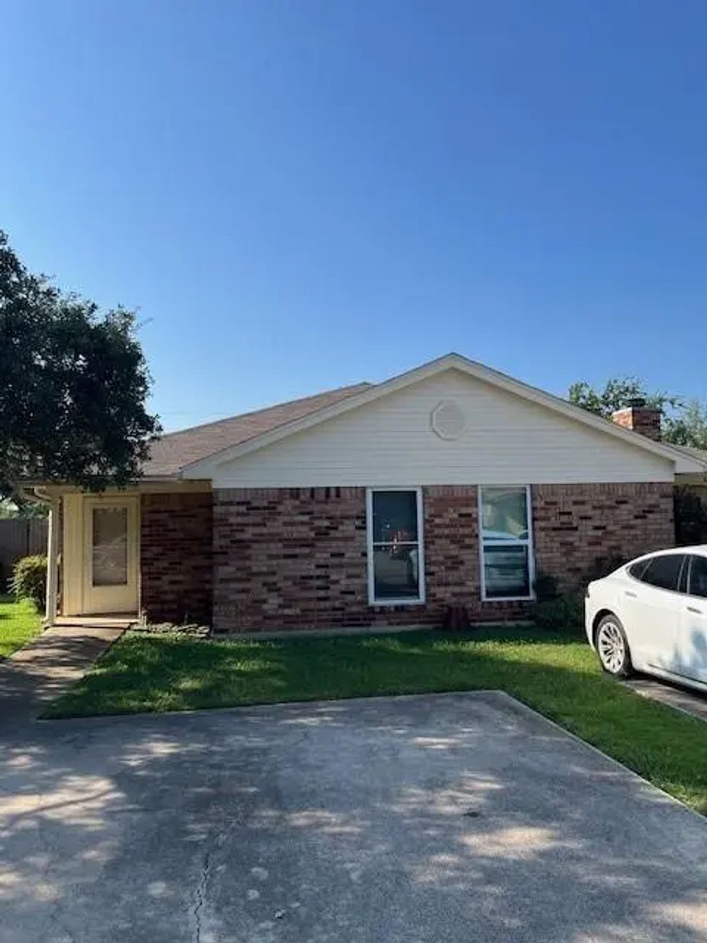 812 Woodland Court 7a & 7b, Kennedale