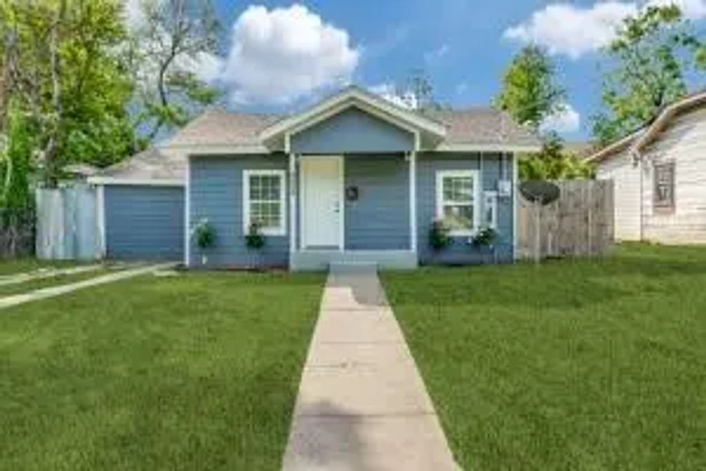 2238 Macon Street, Dallas
