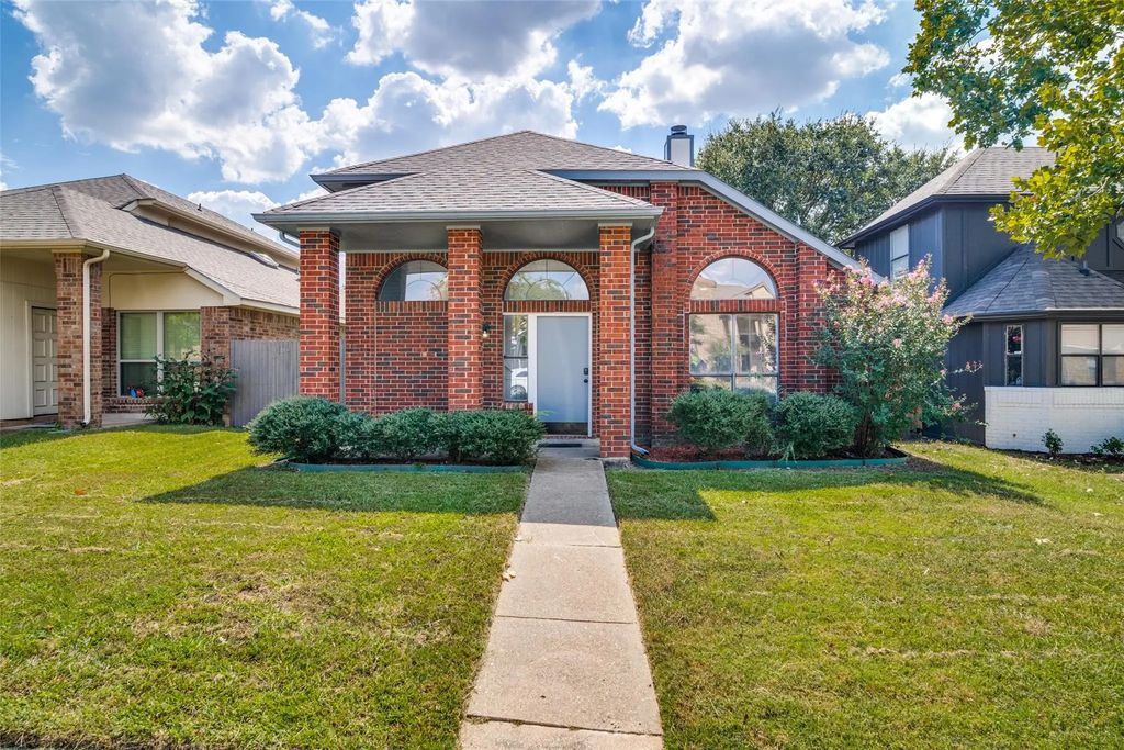 1308 Wheatfield Drive, Mesquite