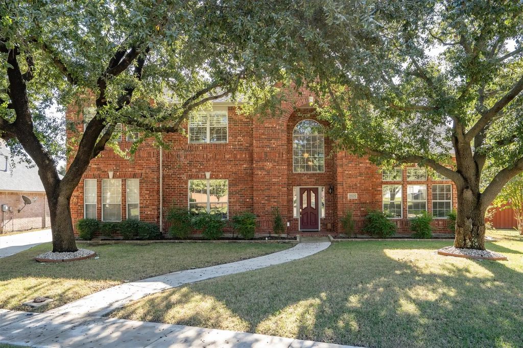 2325 Heather Ridge Drive, Flower Mound