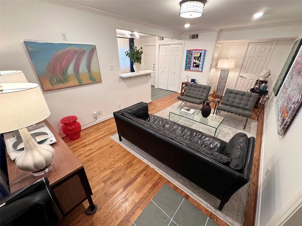 4222 Newton Avenue 103, Dallas
