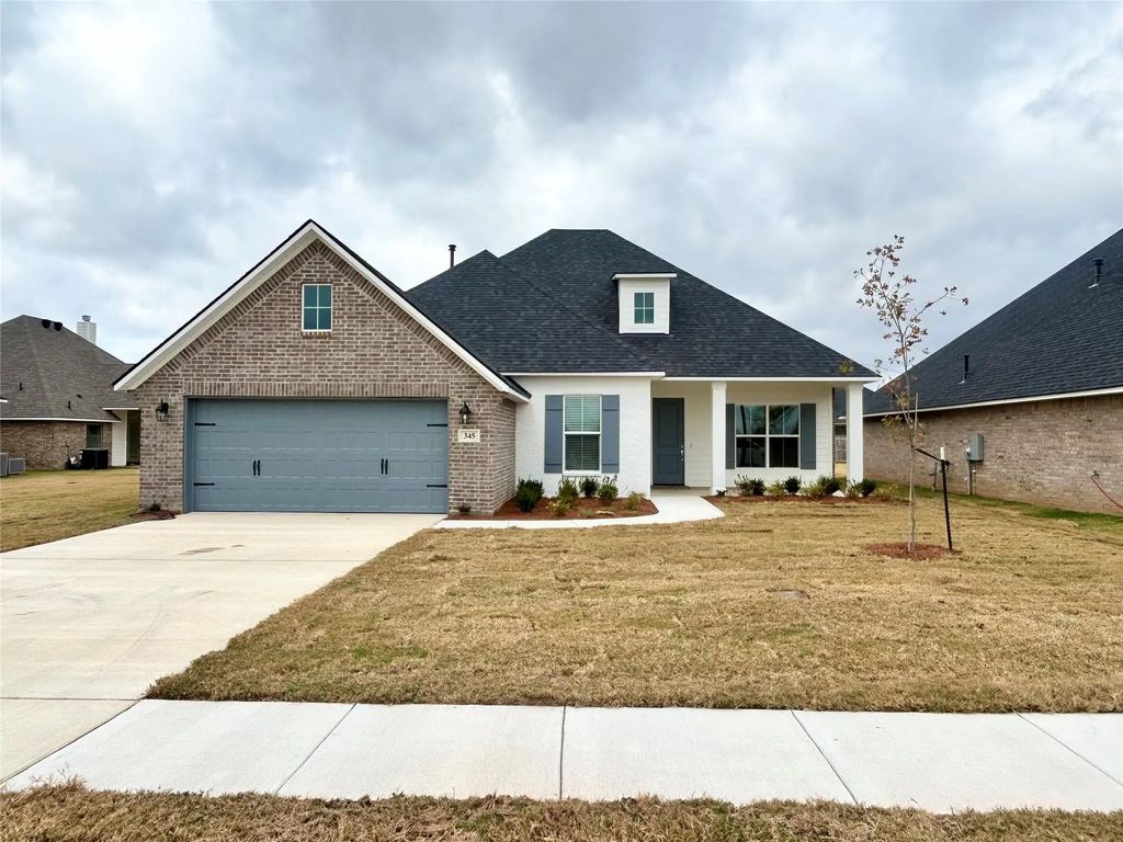 345 Prien Lake Loop, Bossier City