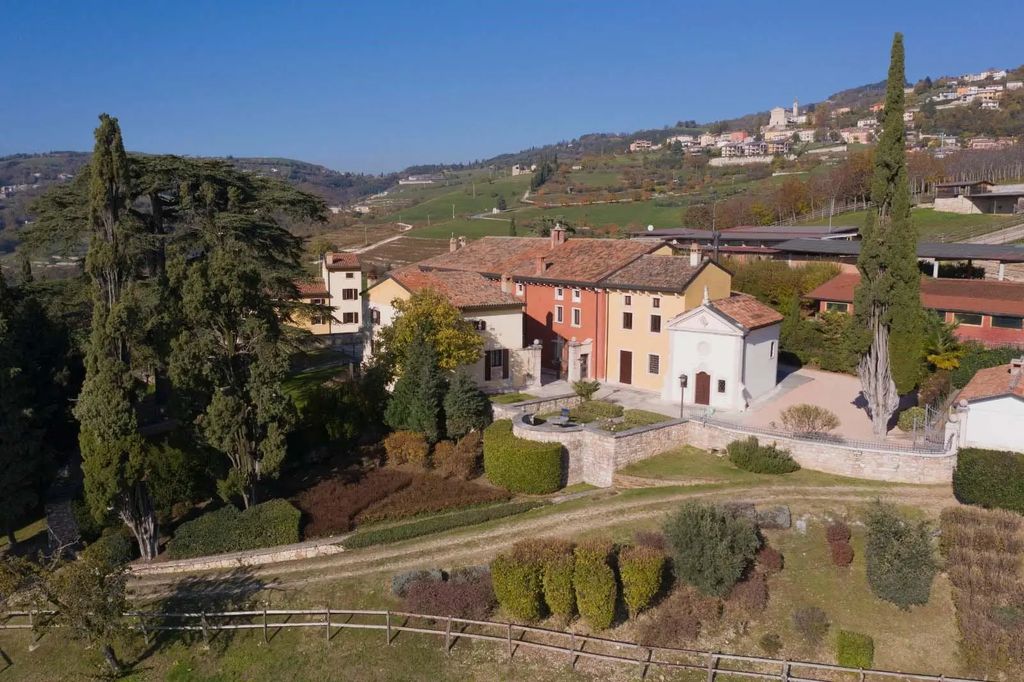 Località 2 Via Pavarana, Grezzana