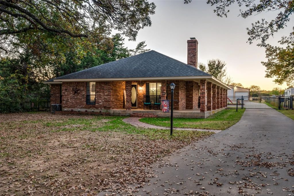 131 Cunningham Road, Denton