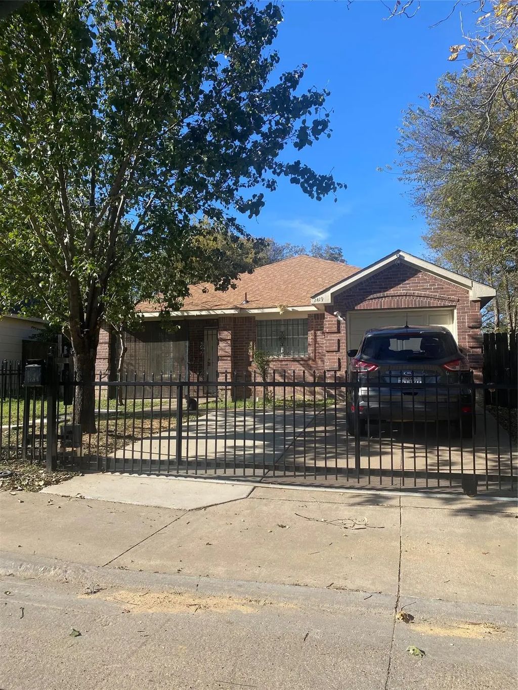 2419 Scotland Drive, Dallas