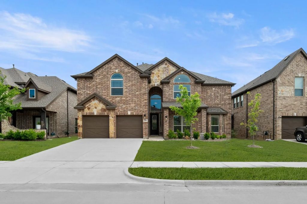 2307 Rockhopper Trail, Mansfield