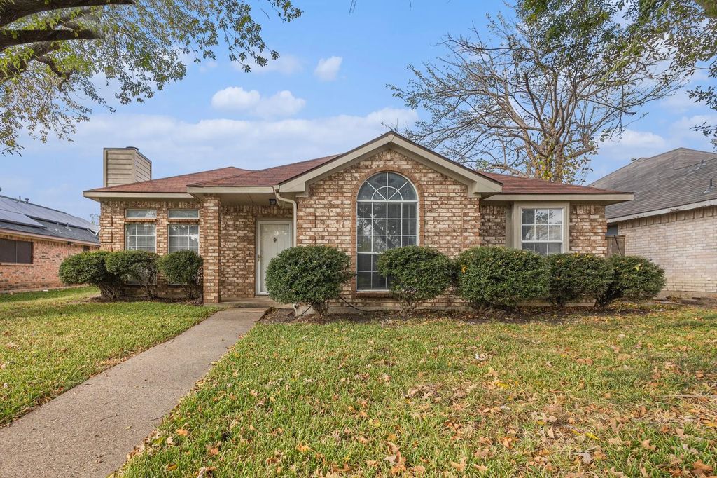 1105 Irene Drive, Mesquite