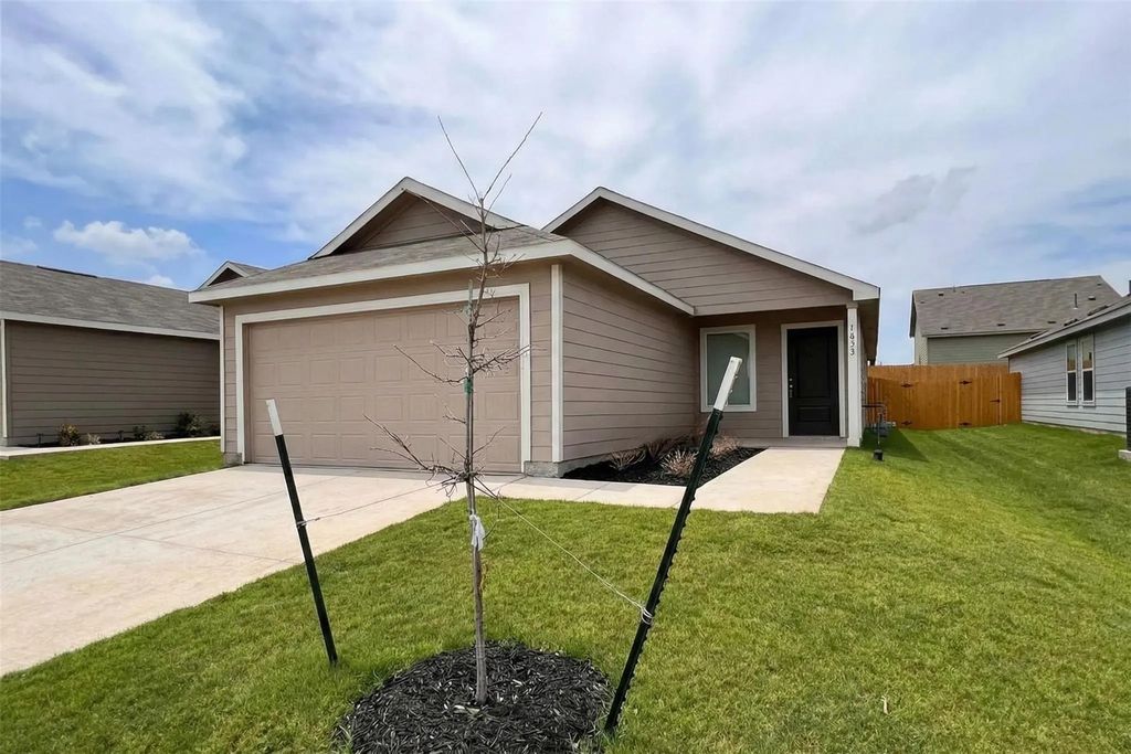 1033 Raintree Road, Princeton