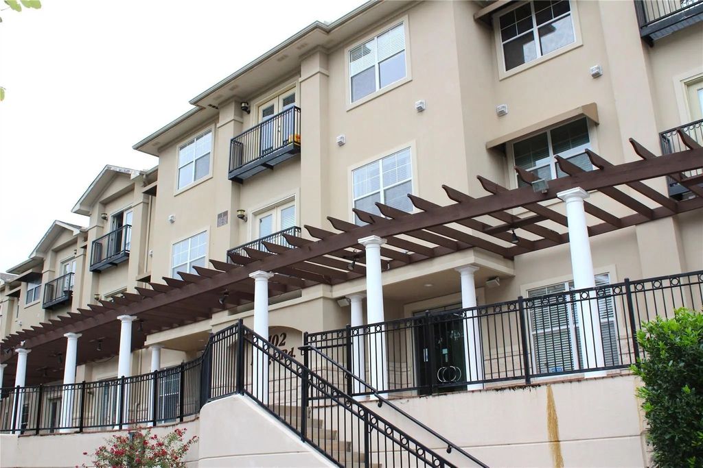 3102 Kings Road 1207, Dallas