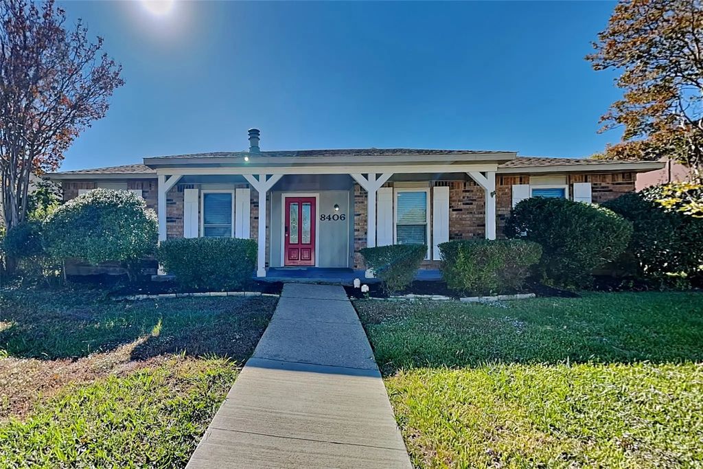 8406 Woodside Road, Rowlett