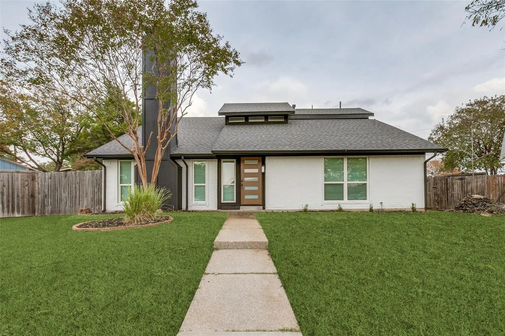 1105 Wood Heights Drive, Lewisville