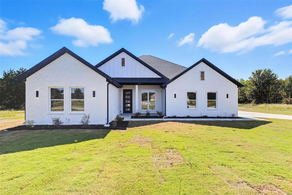 1149 Grison Circle, Corsicana