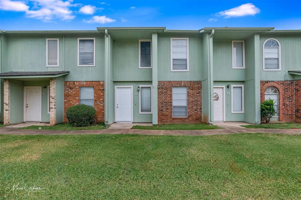 5705 E Texas Street 80, Bossier City