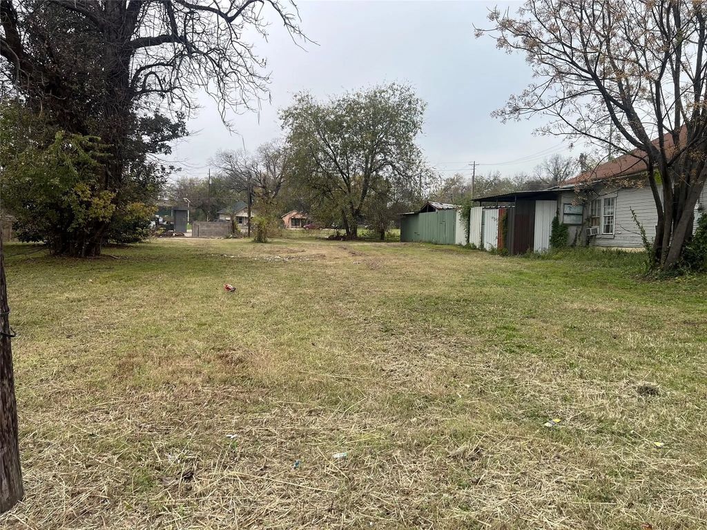 1221 Coleman Avenue, Dallas