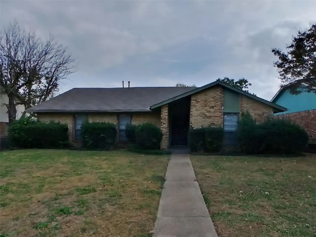 1304 Farley Drive, Mesquite