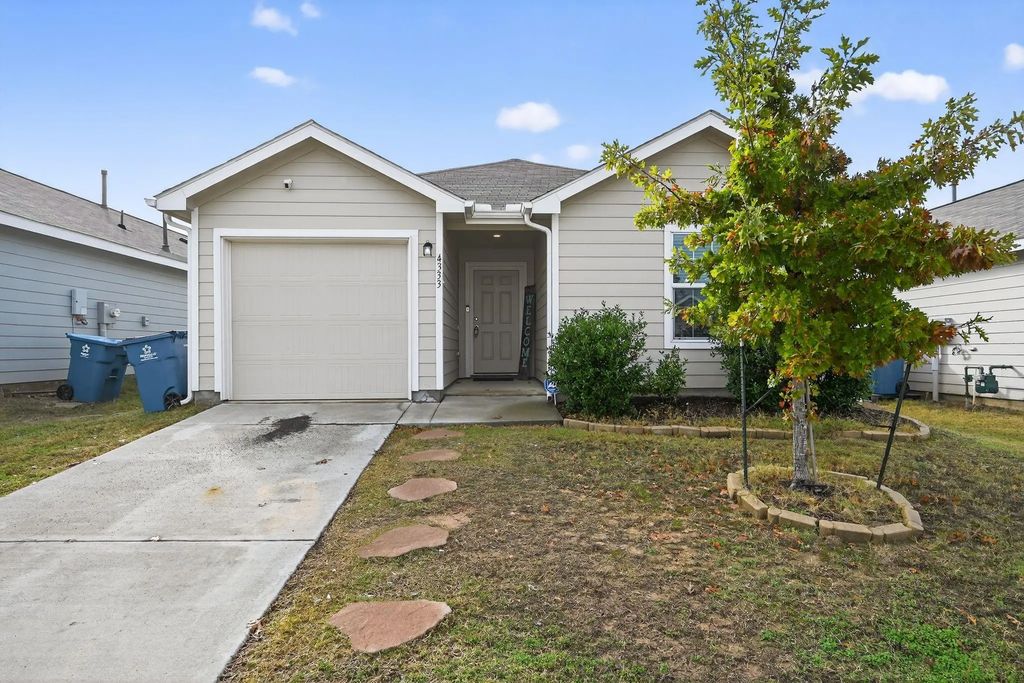 4333 Johnstown Lane, Forney