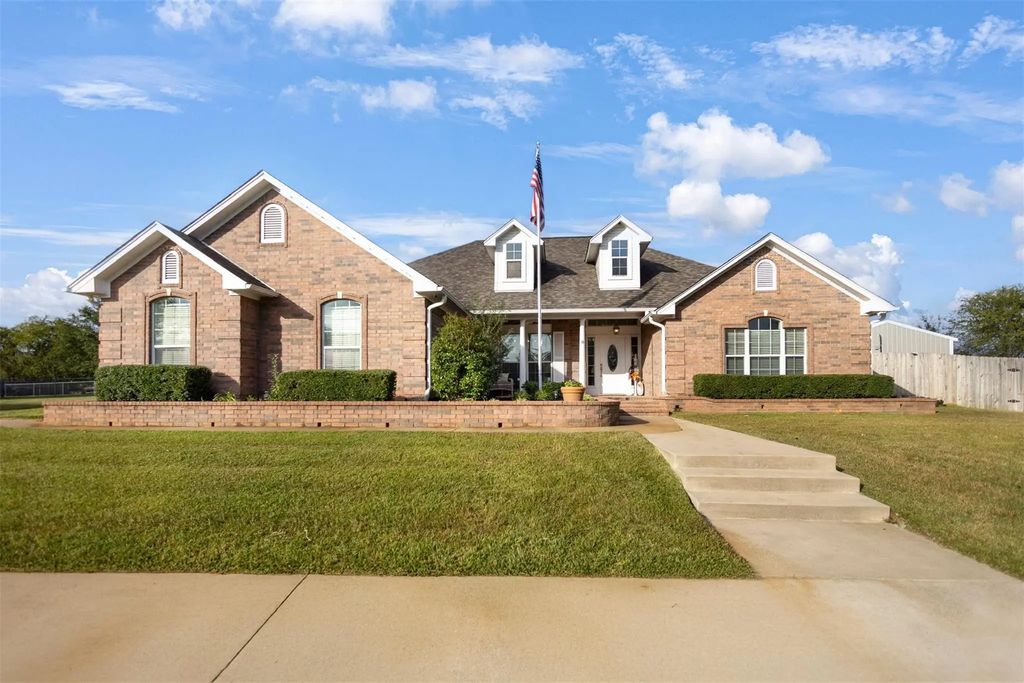 15113 Boaz Lane, Lindale