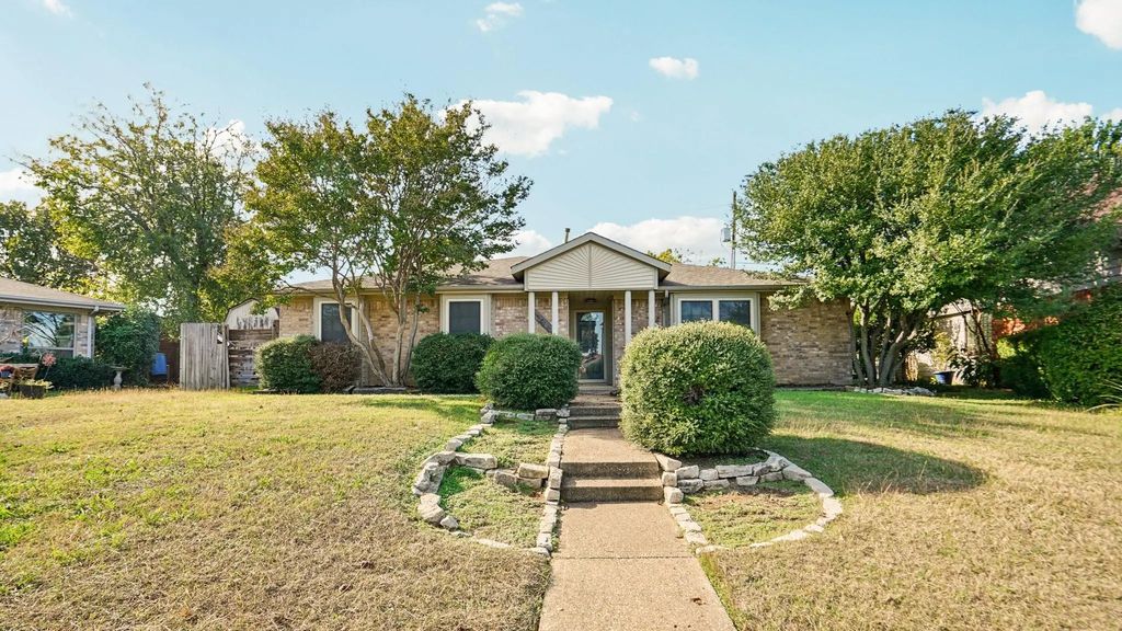 2450 Antler Trail, Lewisville