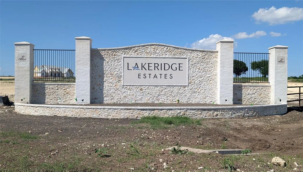 246 Liberty Landing, Lorena