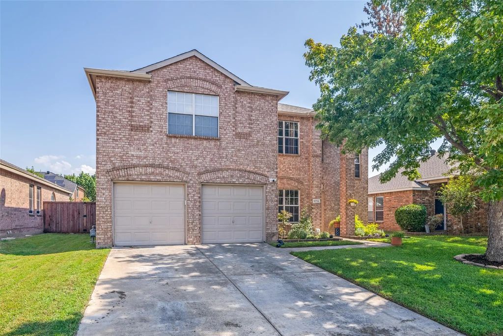 10702 Augusta Lane, Rowlett