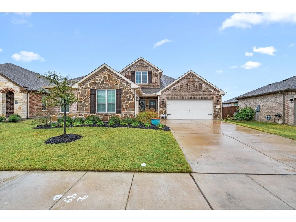 1812 Bellatrix Drive, Haslet