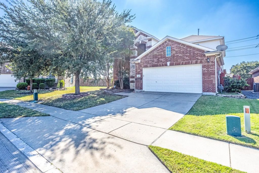 937 Horizon Ridge Circle, Little Elm