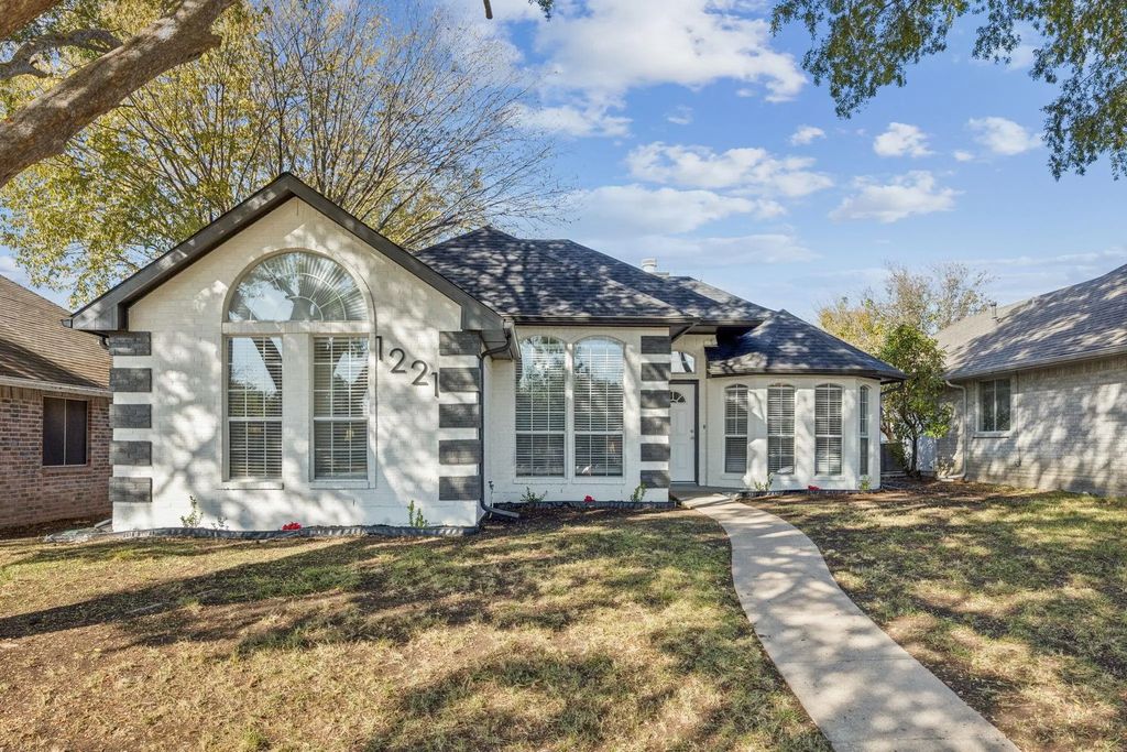 1221 Irene Drive, Mesquite