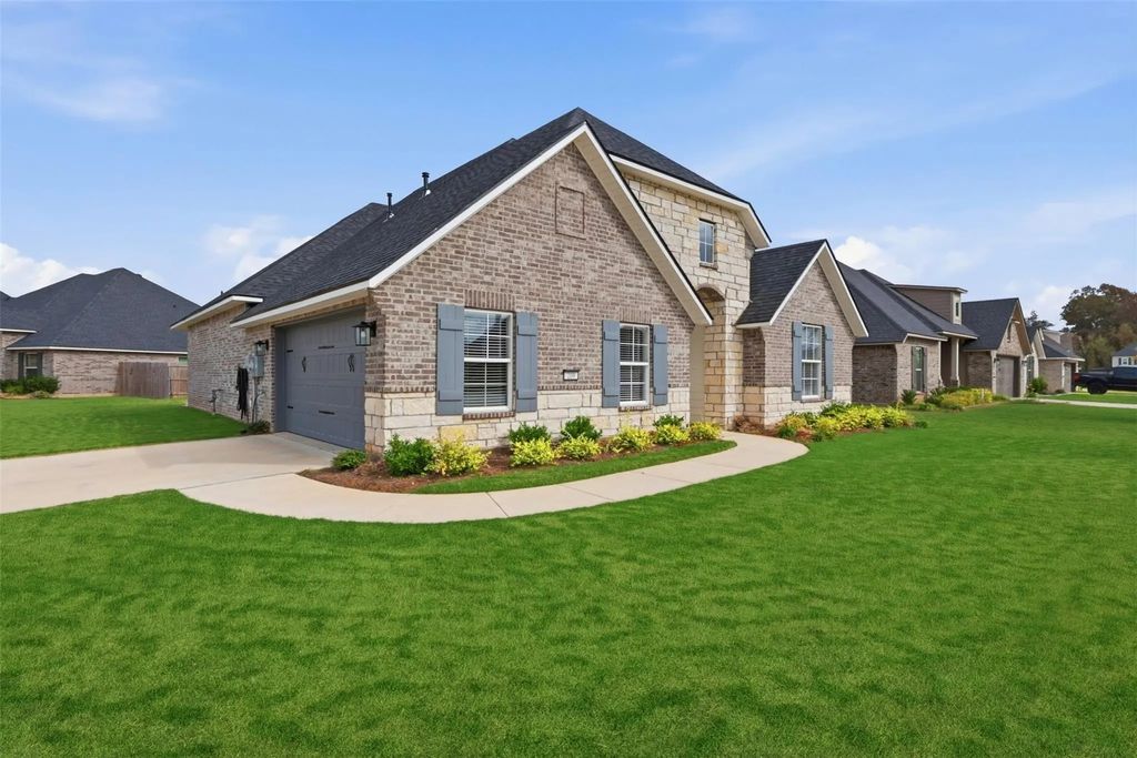 209 Cullom Drive, Bossier City
