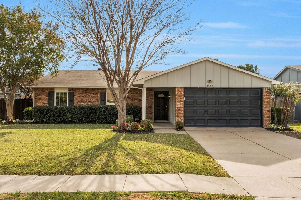 5652 Phelps Street, The Colony