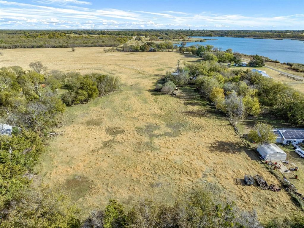 Lot 1 Cr-245, Terrell