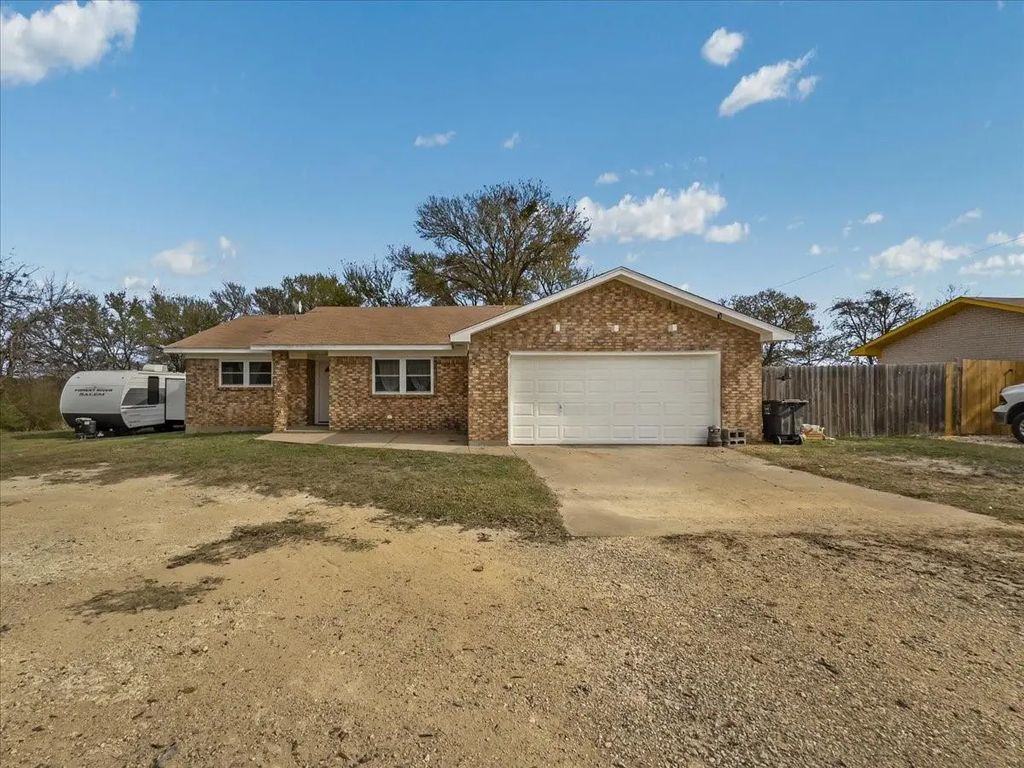 504 E Water, Milford