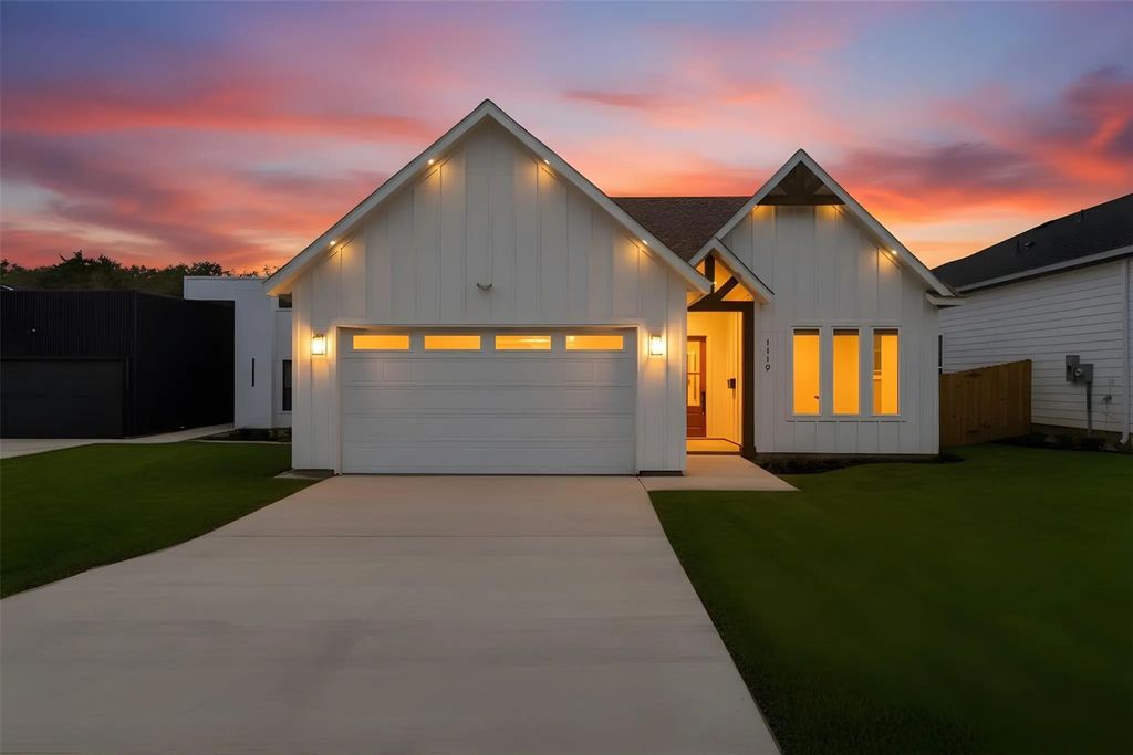 1119 Riverwood Road, Dallas