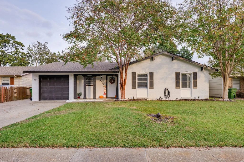 4306 Linda Lane, Balch Springs
