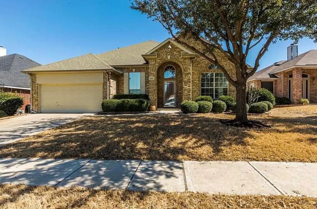 8412 Muirwood Trail, Fort Worth