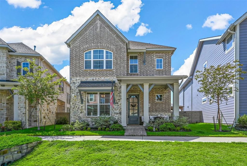 6124 Mayfair Mews, North Richland Hills