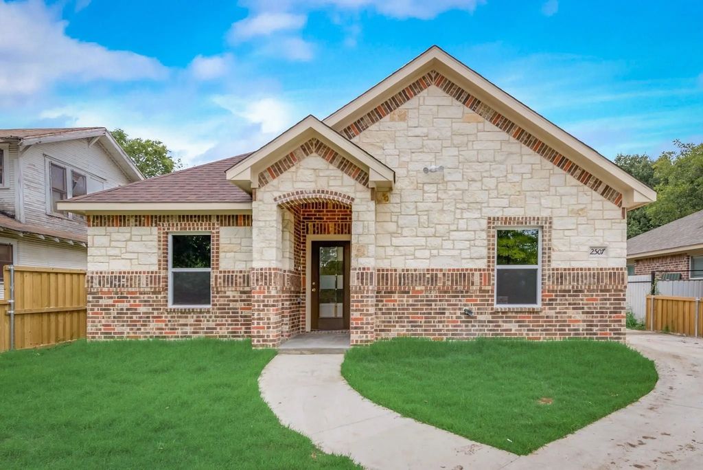 2507 S Ewing Avenue, Dallas