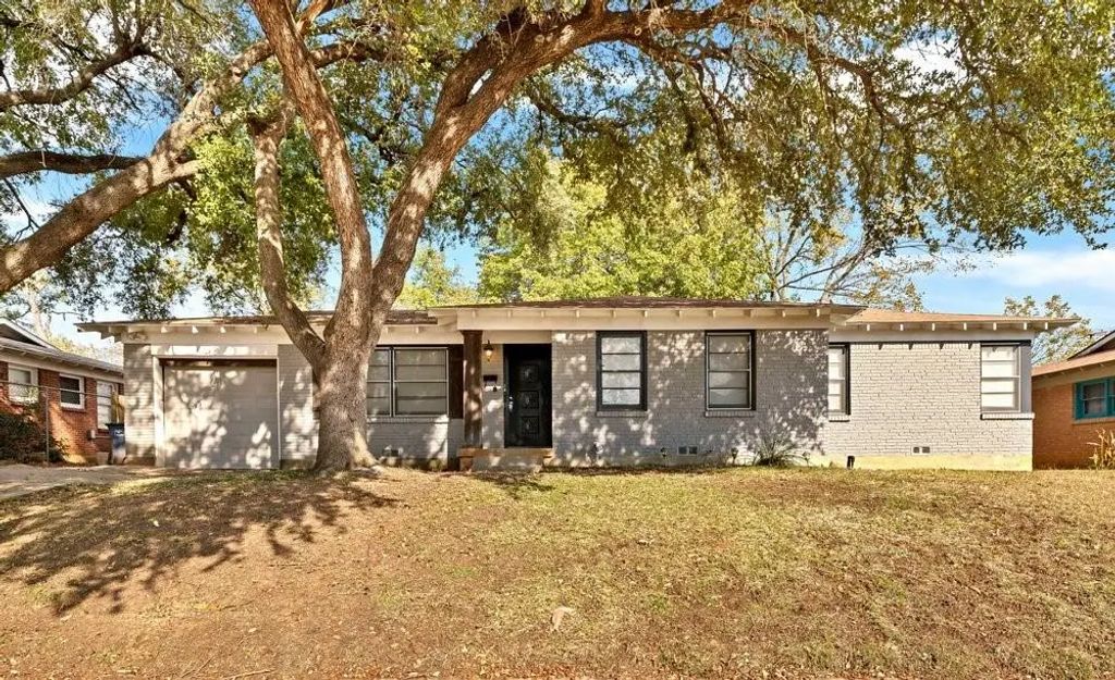 6833 Norma Street, Fort Worth