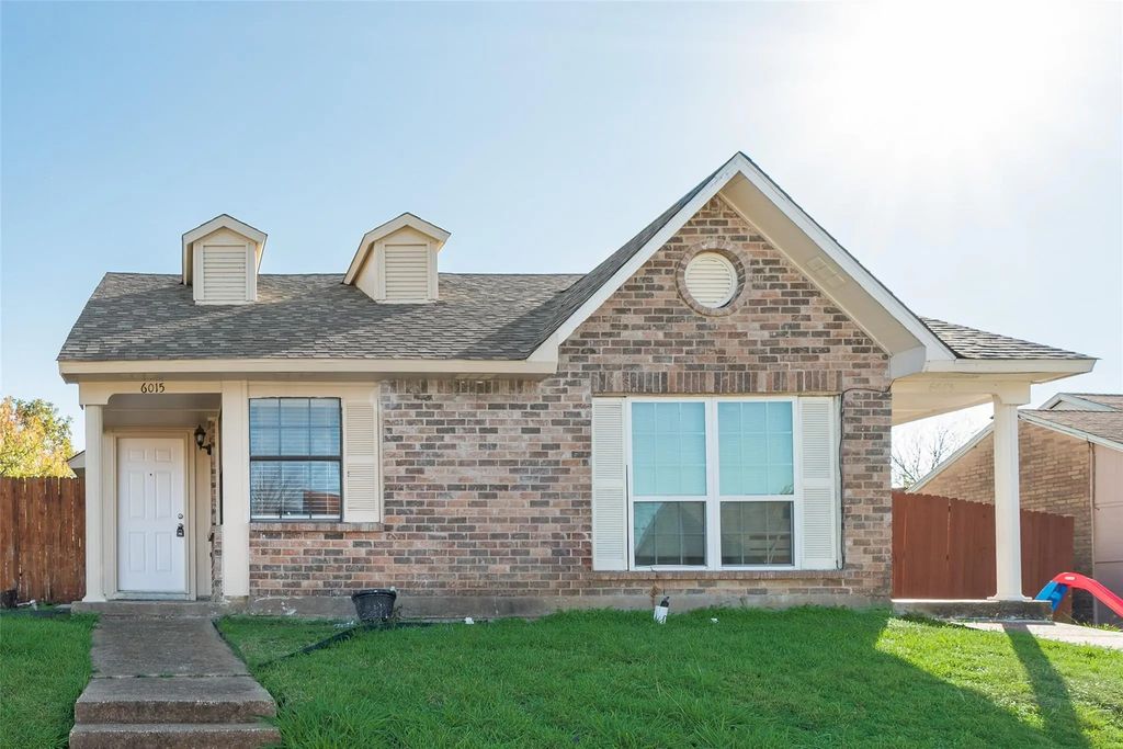 6015 Mcafee Drive, The Colony