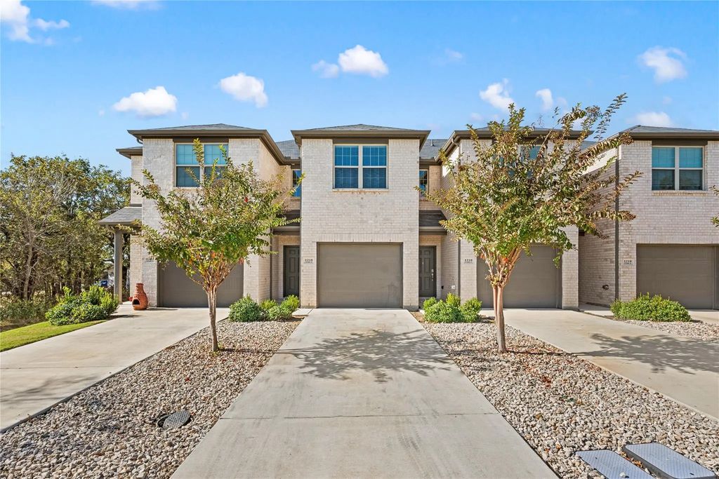 1218 Chestnut Court 2, Runaway Bay