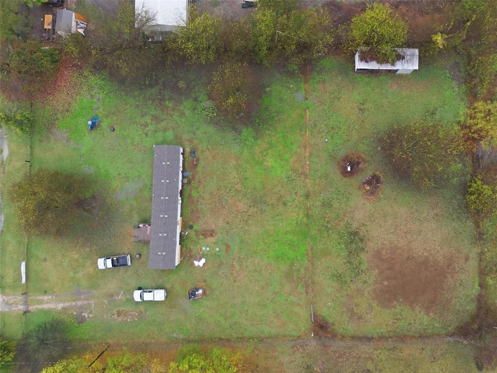 13421 Wheat Road, Venus