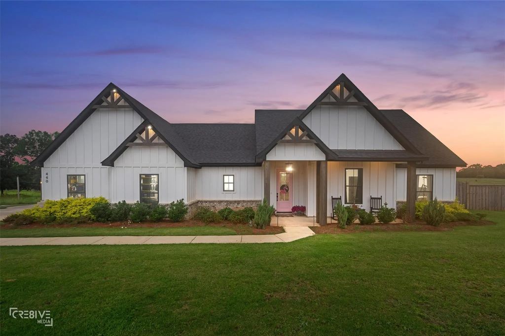 440 Legacy Place, Gloster