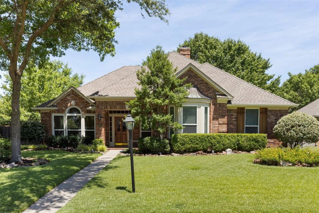 6645 Barclay Lane, Garland
