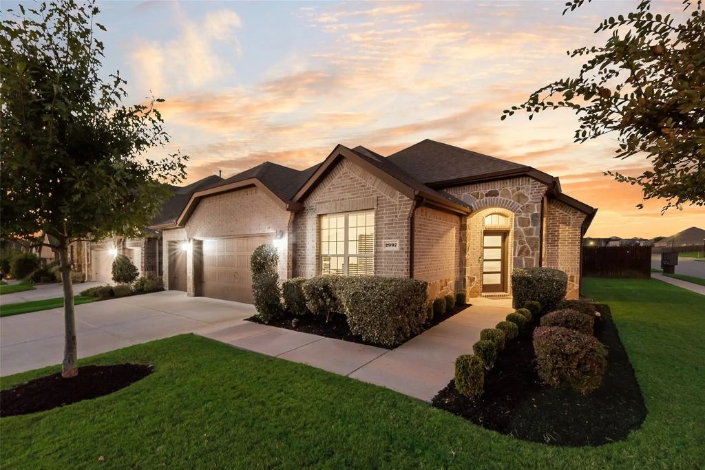 2997 Black Hills Boulevard, Heath