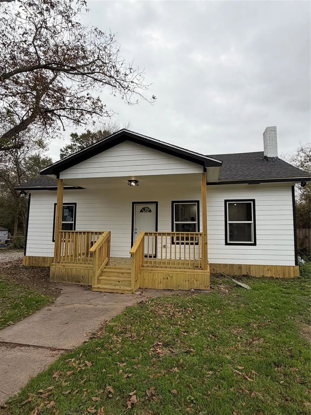 2227 W Park Row Boulevard, Corsicana