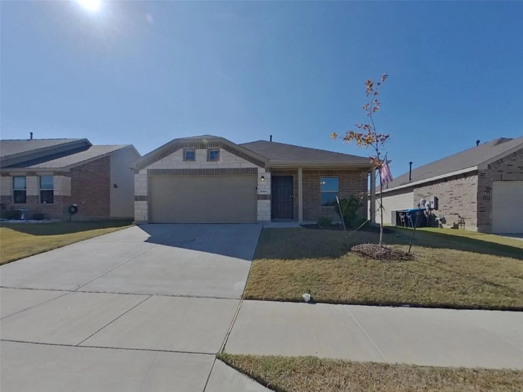 8304 Bell Ridge Lane, Fort Worth