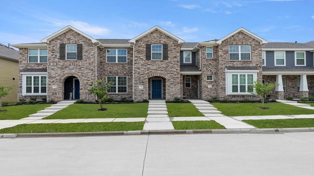 3721 Star Mesa Street 16, Heartland