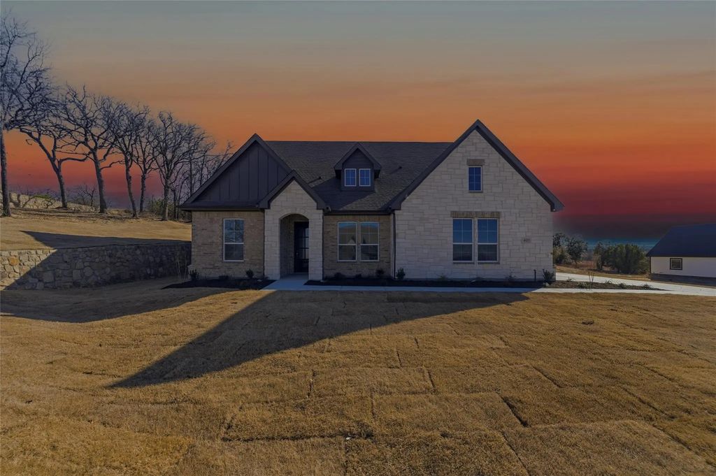 405 Hayden Faith Court, Springtown